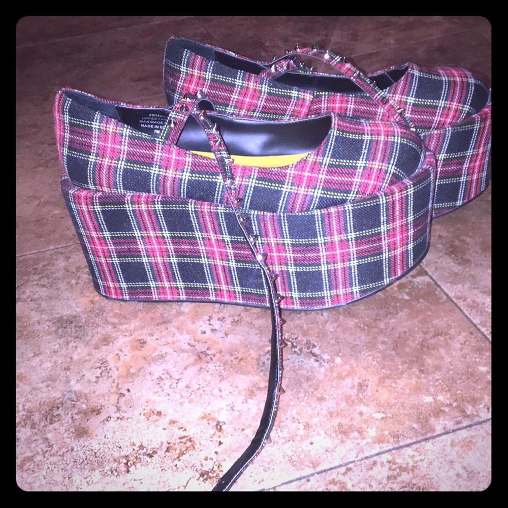 Sugarbaby X Dolls Kill maryjane platforms